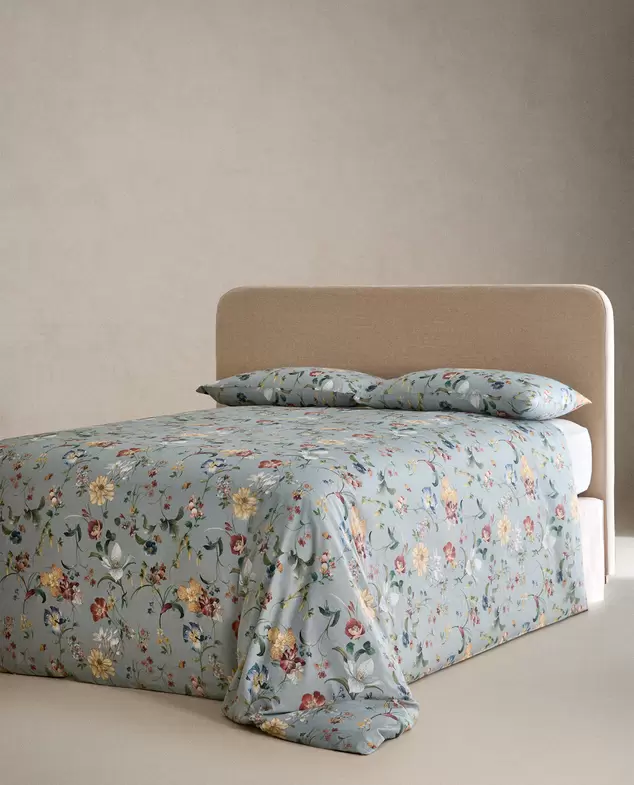 Zara Home içinde 3190 TL fiyatına ÇİÇEK DESENLİ NEVRESİM fırsatı