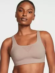 Victoria’s Secret içinde 54,95 TL fiyatına Featherweight Max Sports Bra fırsatı