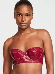 Victoria’s Secret içinde 69,95 TL fiyatına Faux Patent Leather Strapless Longline Balconette Bra fırsatı