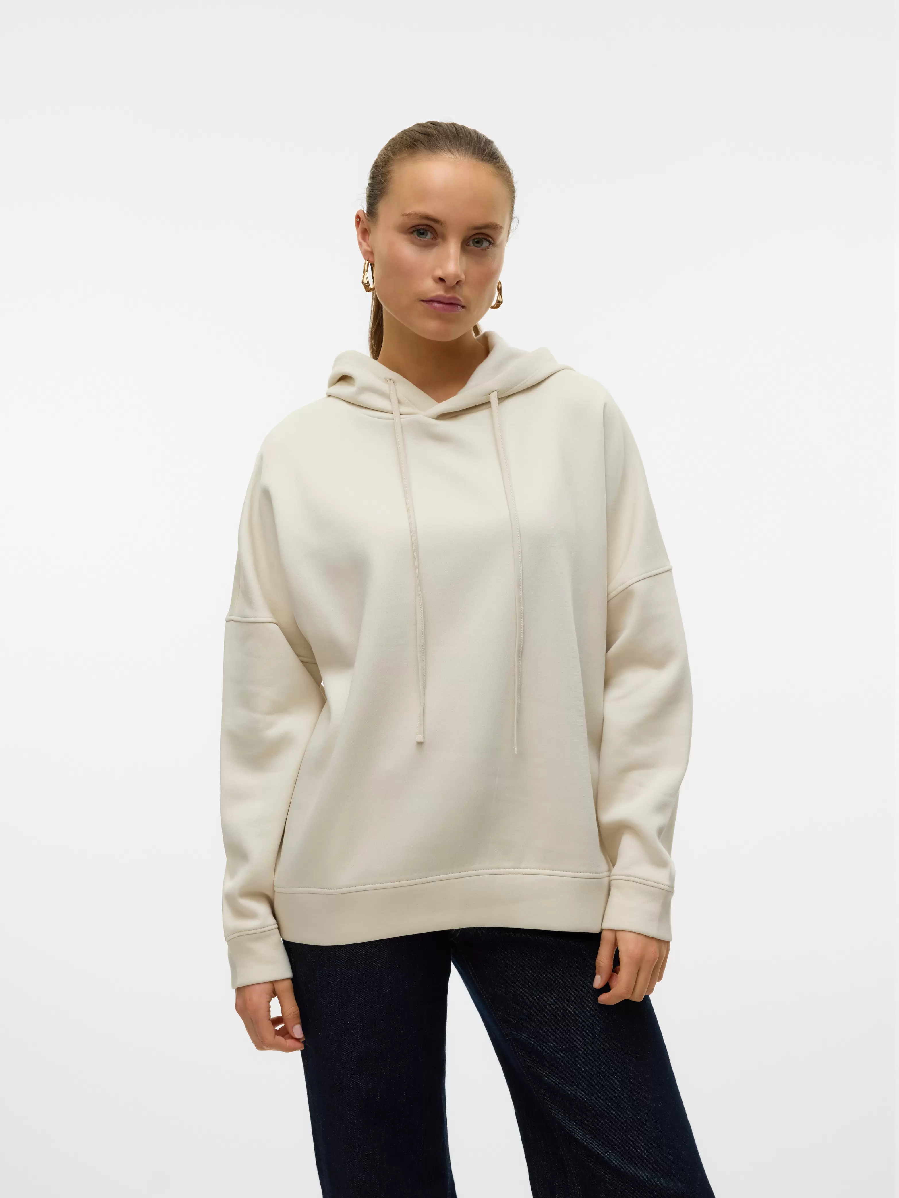 Vero Moda içinde 27 TL fiyatına SNNOA Sweatshirt fırsatı