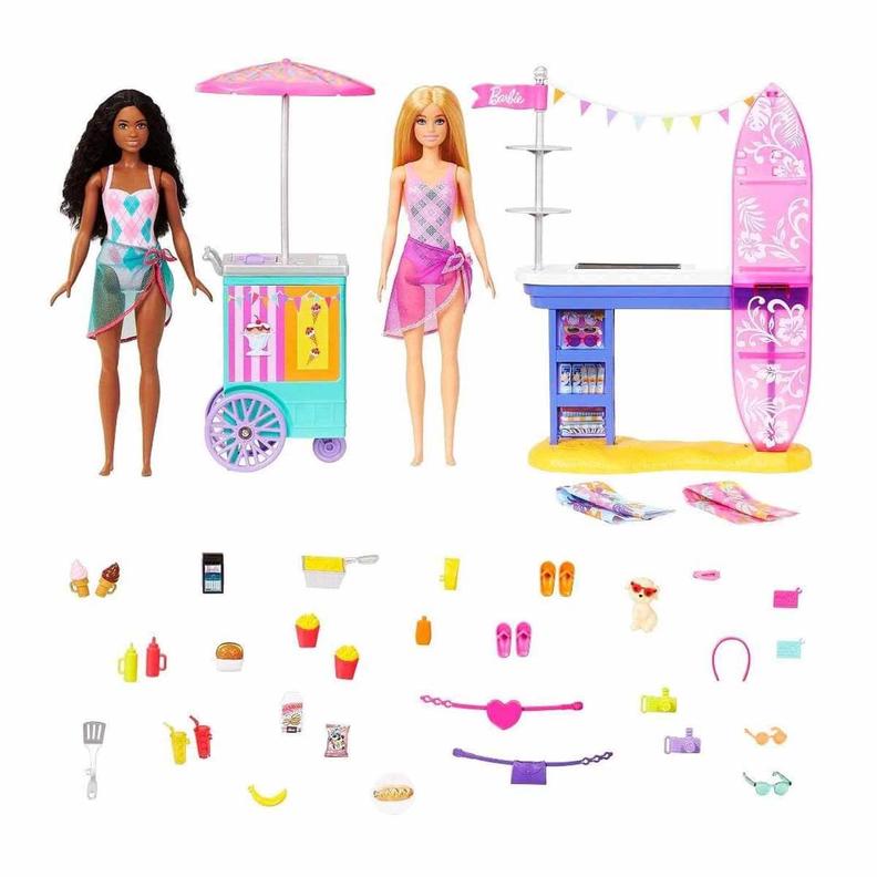 Toyzz Shop içinde 1399,99 TL fiyatına Barbie Brooklyn ve Malibu Bebekleri Oyun Seti HNK99 fırsatı