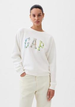 Gap içinde 1499,99 TL fiyatına %40 Çiçek Desenli Gap Logo Fleece Sweatshirt fırsatı