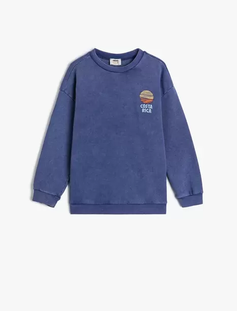 Koton içinde 370,99 TL fiyatına Erkek Çocuk Sweatshirt Uzun Kollu Bisiklet Yaka İşlemeli Pamuklu fırsatı